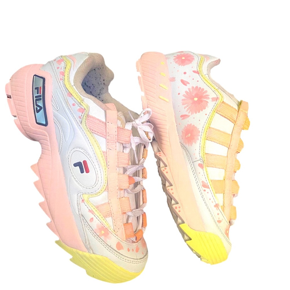 slightly used custom painted fila shoes